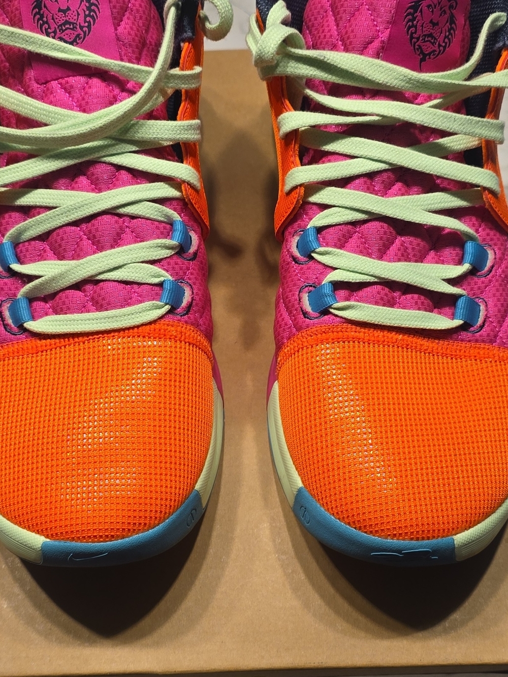 Nike LeBron Witness 8 Total Orange Laser Fuchsia FB2239-800 Size 12